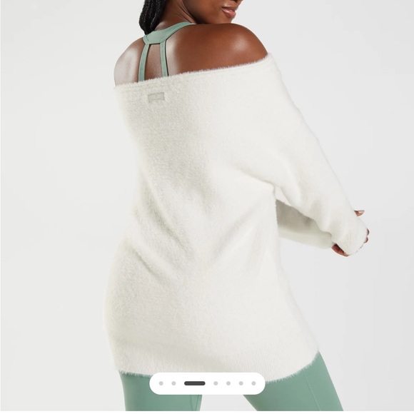 Gymshark X Whitney Simmons Oversized Eyelash Knit Sweater White Women’s Medium - Picture 2 of 11